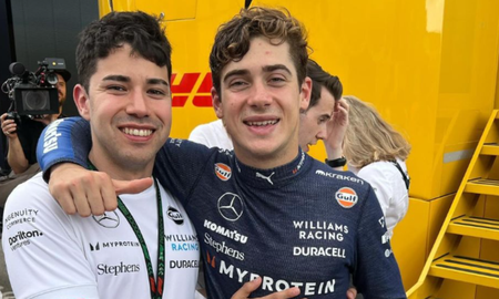 El piloto de TC Pista, Gabriel Gandulia compartió un increíble momento, junto a Franco Colpainto en Monza. El piloto de TC Pista, Gabriel Gandulia compartió un increíble momento, junto a Franco Colpainto en Monza.