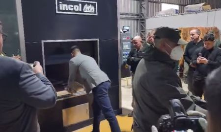 La incineración se realizó este jueves en el crematorio de Rafaela. La incineración se realizó este jueves en el crematorio de Rafaela.