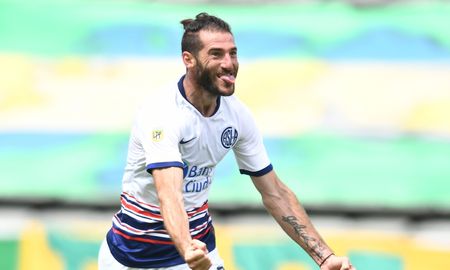 Gran triunfo de San Lorenzo como visitante, que lo deja bien posicionado en su grupo de la Copa de la Liga Profesional. Gran triunfo de San Lorenzo como visitante, que lo deja bien posicionado en su grupo de la Copa de la Liga Profesional.
