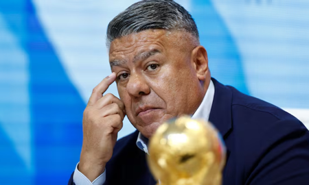 Claudio Tapia, presidente de la AFA, apoyado por los clubes que deciden parar entre el 5 y 8 de marzo. Claudio Tapia, presidente de la AFA, apoyado por los clubes que deciden parar entre el 5 y 8 de marzo.