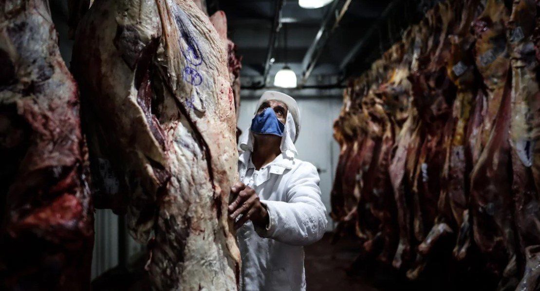 El campo intensifica su plan de lucha contra el gobierno, tras el cierre de exportaciones de cortes de carne