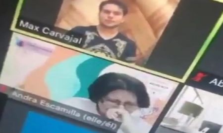 Durante una clase virtual rompe en llanto tras pedir que la respeten como persona no binaria Durante una clase virtual rompe en llanto tras pedir que la respeten como persona no binaria