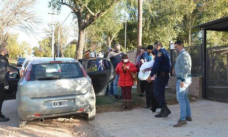 La pequeña fue vendida por sus padres a 5 mil dólares. La pequeña fue vendida por sus padres a 5 mil dólares.