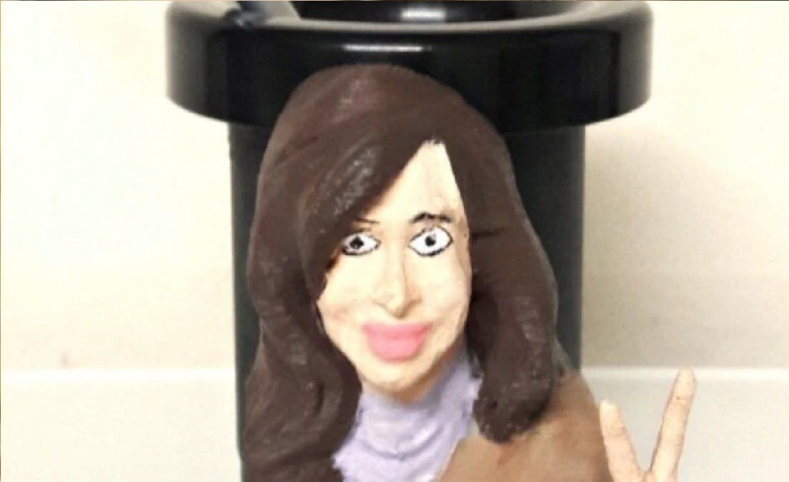 Ofrecieron un mate 3D de Cristina Kirchner por Mercado Libre y las consultas de los compradores fueron hilarantes