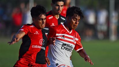 En el arranque del Torneo Proyección, Colón empató sin goles ante Estudiantes en el predio 4 de Junio