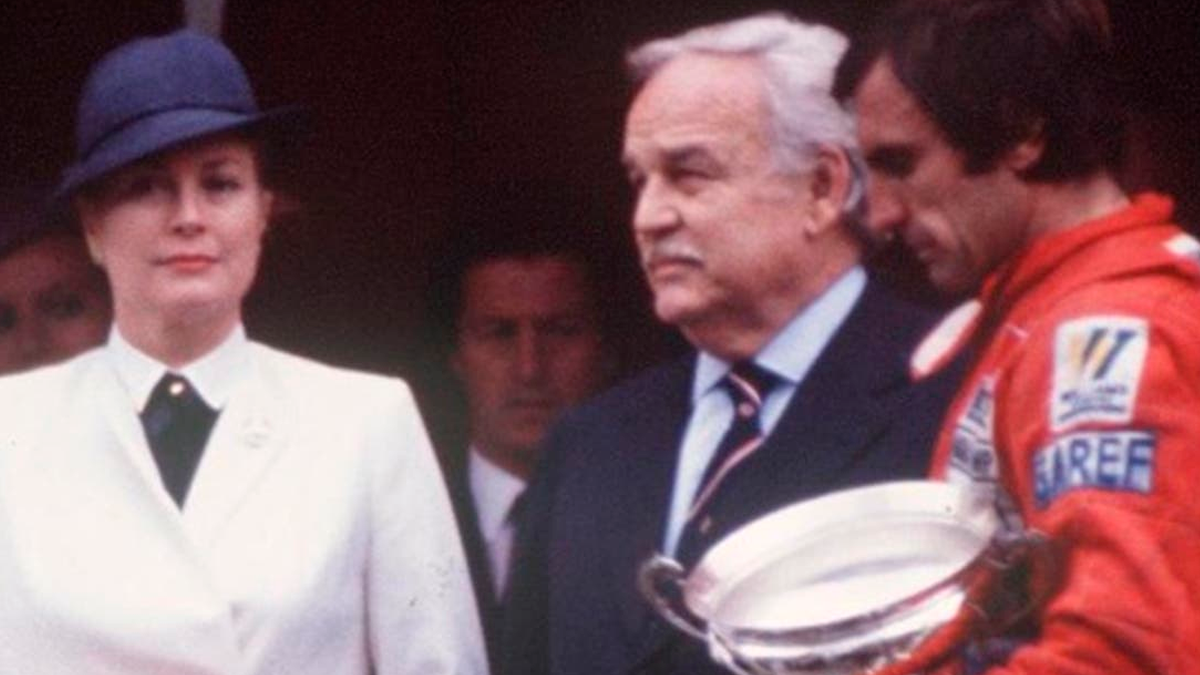 Sus éxitos en la Fórmula 1 lo llevaron a conocer a gente como Grace Kelly y al príncipe Raniero III de Mónaco.