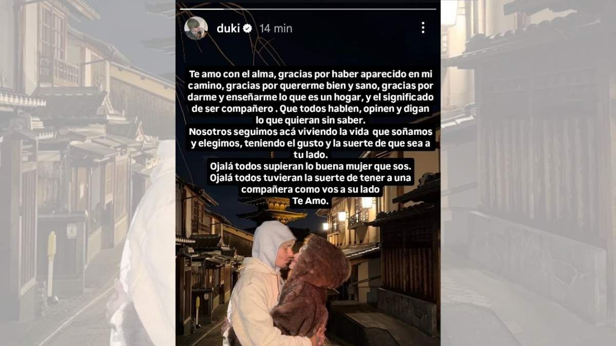 Duki eligi&oacute; una postal de viaje junto a Emilia Mernes para emitir un fuerte descargo contra los rumores y el hostigamiento digital.