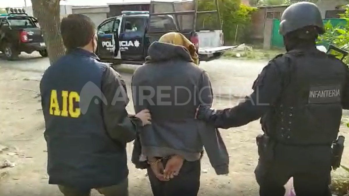 Detención. El hombre