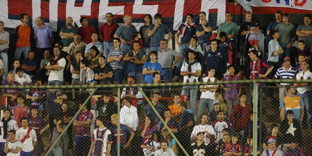 La hinchada de San Lorenzo ocupará la tribuna Sur del estadio.