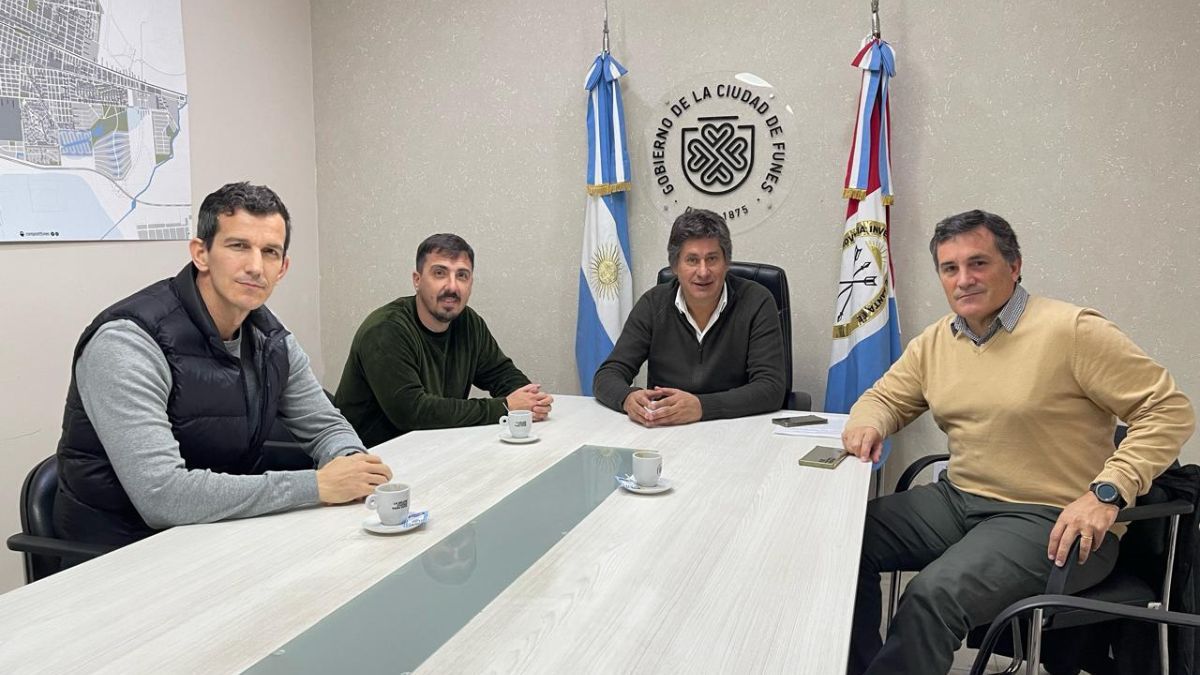 El intendente de Funes