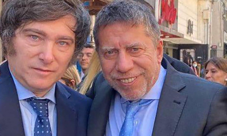 La repudiable frase de un candidato de Milei sobre la homosexualidad: Merecen respeto como los rengos, los ciegos y los sordos La repudiable frase de un candidato de Milei sobre la homosexualidad: Merecen respeto como los rengos, los ciegos y los sordos