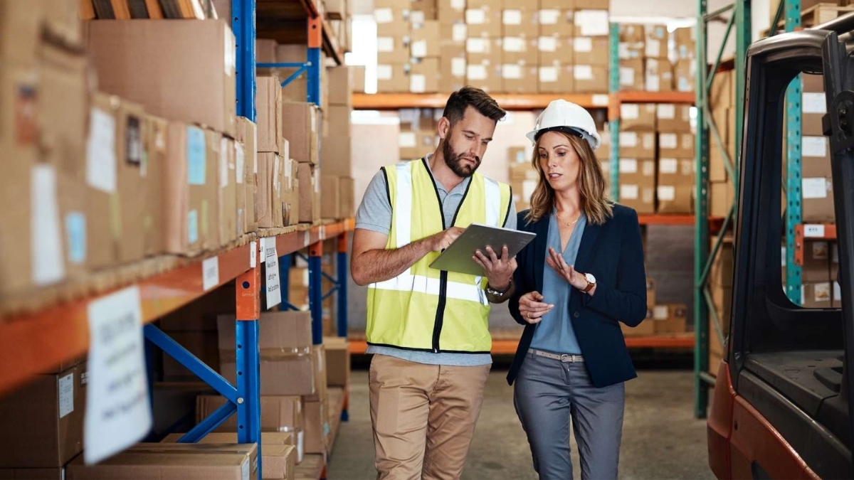 De qué trata logística, la carrera universitaria que pocos estudian y tiene rápida salida laboral