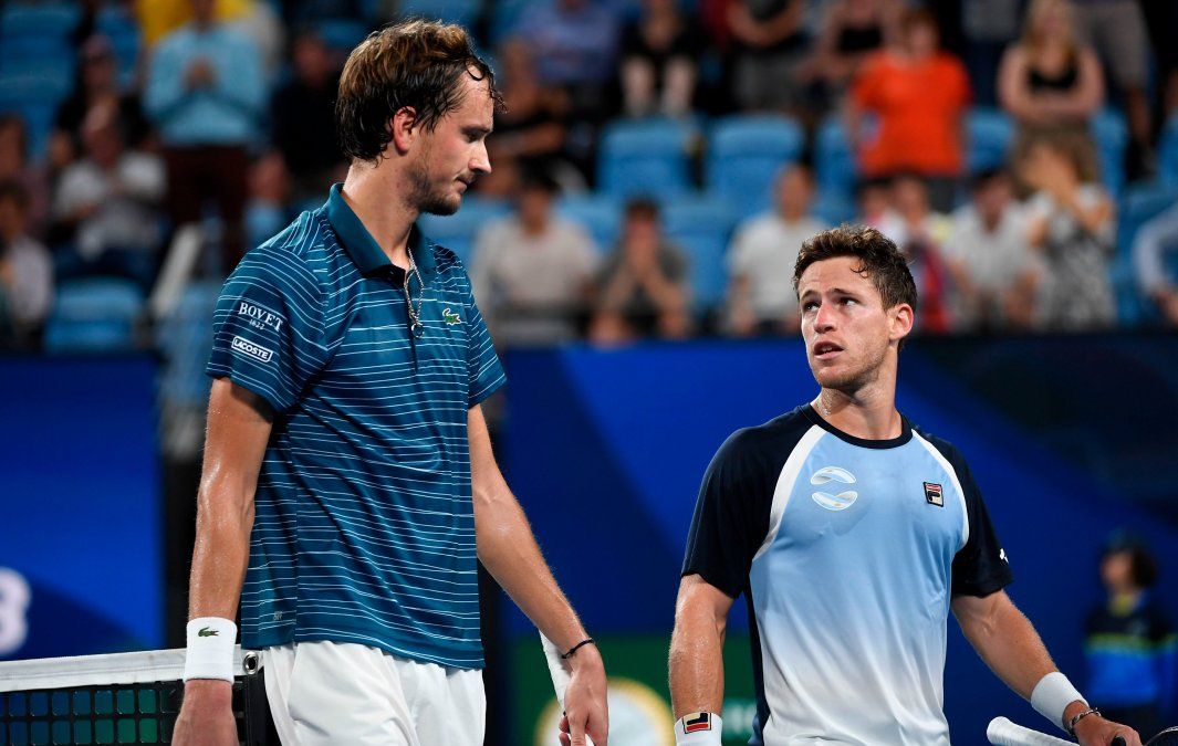 Argentina cayó ante Rusia en la primera fecha de la ATP Cup y quedó al borde de la eliminación.