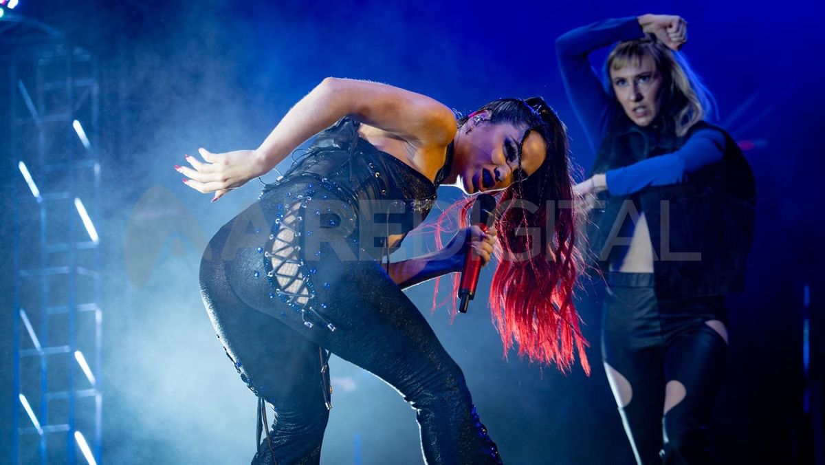 Lali Espósito en la Estación Belgrano. Créditos: Maiquel Torcatt / Aire Digital