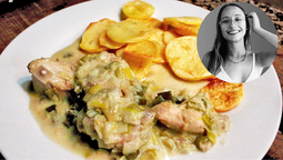 altText(Pollo cremoso al verdeo con papas crocantes: la receta de Kulinaria Recetas que nunca falla)}