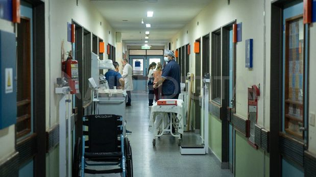 La nena permanece internada en cuidados intermedios del hospital de Niños de Santa Fe.