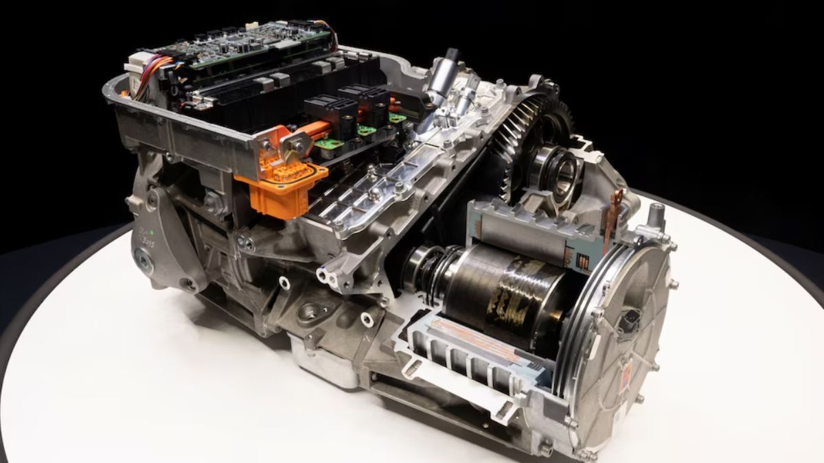 Sistema de tren automotriz del primer auto eléctrico de Ferrari. Sistema de tren automotriz del primer auto eléctrico de Ferrari.