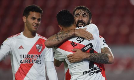 River visita a Athletico Paranaense por la ida de los octavos de final de la Copa Libertadores. River visita a Athletico Paranaense por la ida de los octavos de final de la Copa Libertadores.