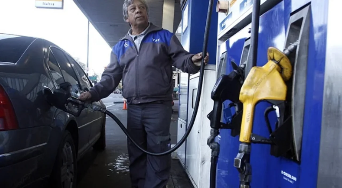 El próximo sábado 1° de octubre se actualizarán los impuestos a los combustibles, tal como lo estableció el Gobierno Nacional.