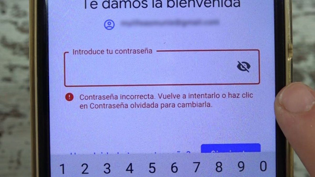 Evita repetir las contraseñas en diferentes cuentas y usar el administrador de contraseñas.