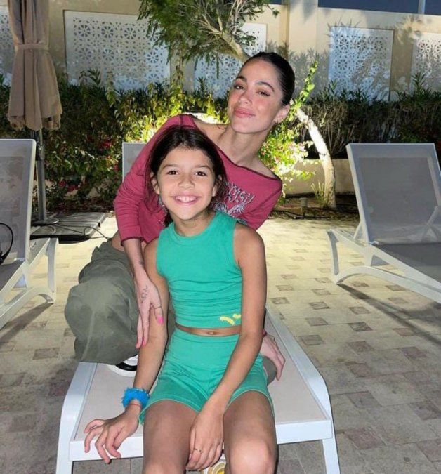 Tini Stoessel le cumplió el sueño a la hija de Leandro Paredes.