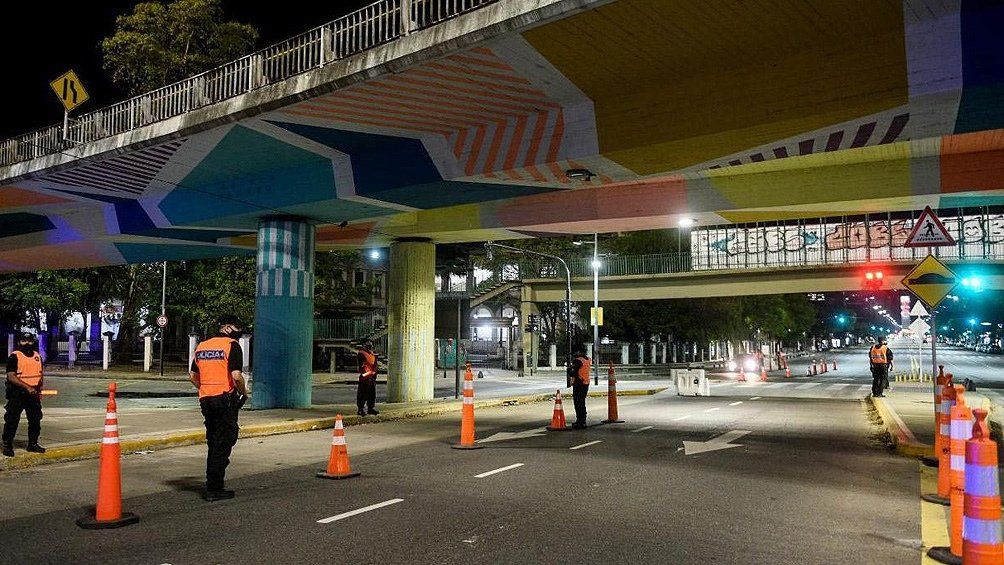 Los controles ante el avance del coronavirus son de carácter disuasivo.