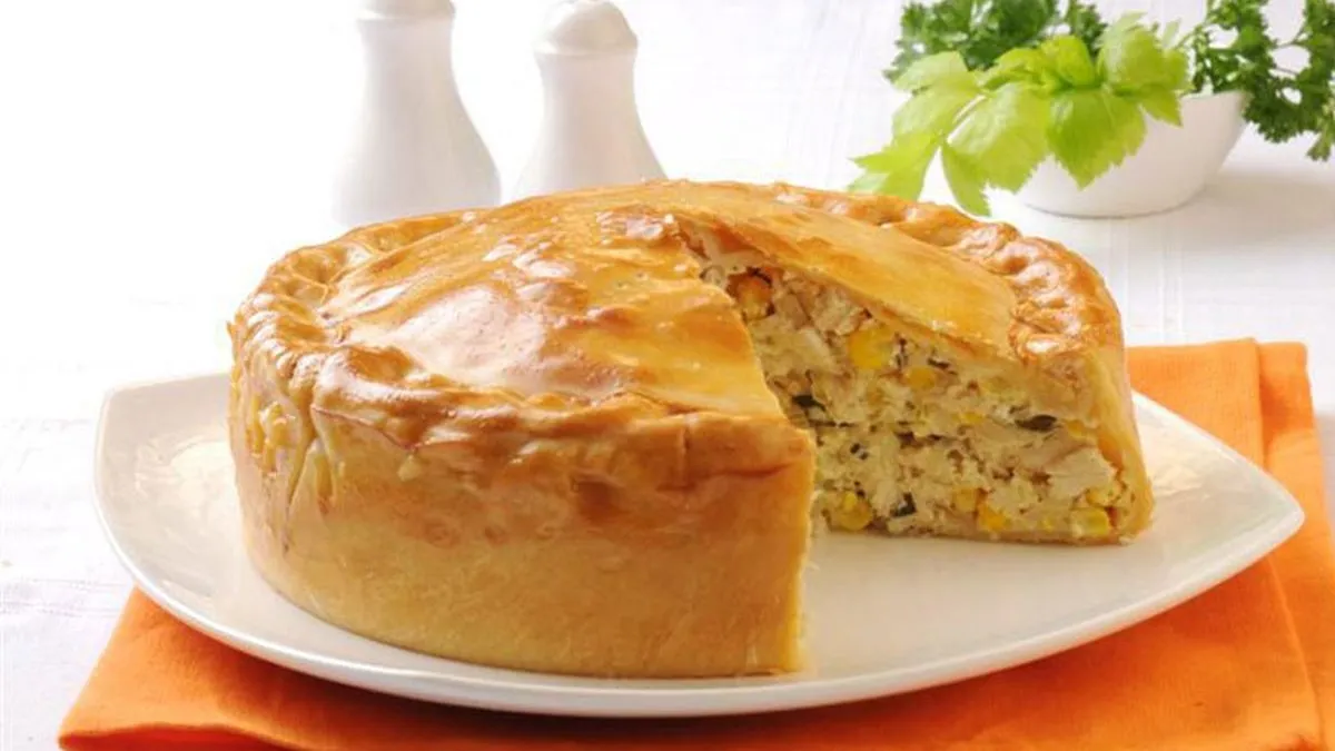 Cómo hacer tarta de pollo: una receta saludable y económica