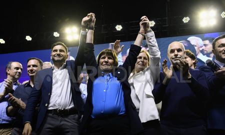 Patricia Bullrich, celebró el triunfo de Maximiliano Pullaro y se ilusiona con llegar a un balotaje en la presidencial. Patricia Bullrich, celebró el triunfo de Maximiliano Pullaro y se ilusiona con llegar a un balotaje en la presidencial.