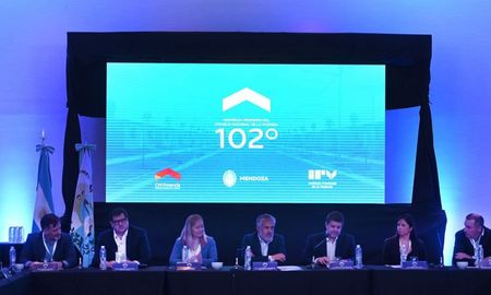 santa fe preside el consejo nacional de vivienda por primera vez en casi 30 anos santa fe preside el consejo nacional de vivienda por primera vez en casi 30 anos
