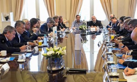 mauricio macri bajo un fuerte mensaje al gabinete por dolar y tarifas mauricio macri bajo un fuerte mensaje al gabinete por dolar y tarifas
