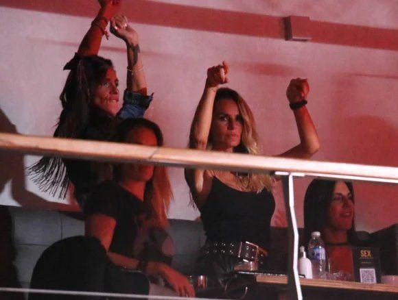 La salida de soltera de Sabrina Rojas, luego de anunciar su separación con Castro.