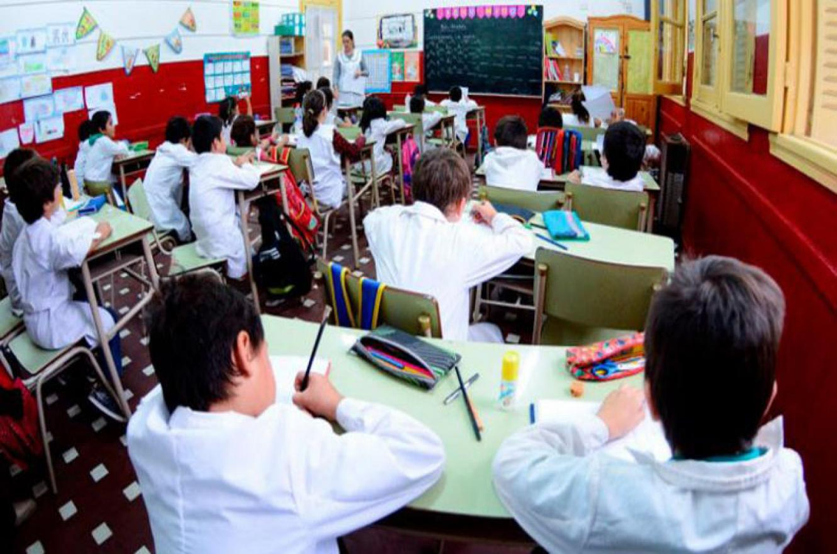 En el sector educativo en general,se observa un énfasis en la digitalización y la educación a distancia. En el sector educativo en general,se observa un énfasis en la digitalización y la educación a distancia.