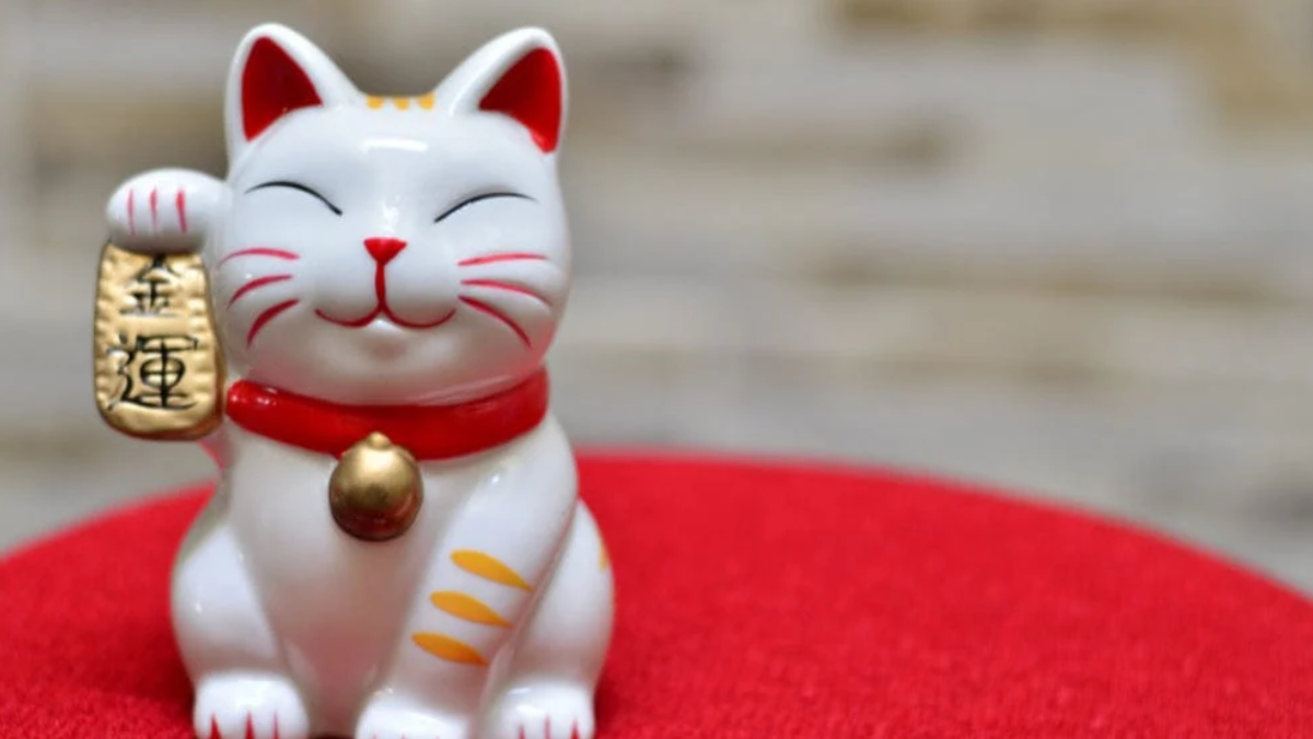 Ubicar el gato de la fortuna en el lugar correcto en septiembre es clave para activar nuevas oportunidades. Ubicar el gato de la fortuna en el lugar correcto en septiembre es clave para activar nuevas oportunidades.