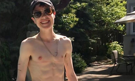 Tras su transformación física, Elliot Page apareció en la alfombra roja de la Met Gala Tras su transformación física, Elliot Page apareció en la alfombra roja de la Met Gala
