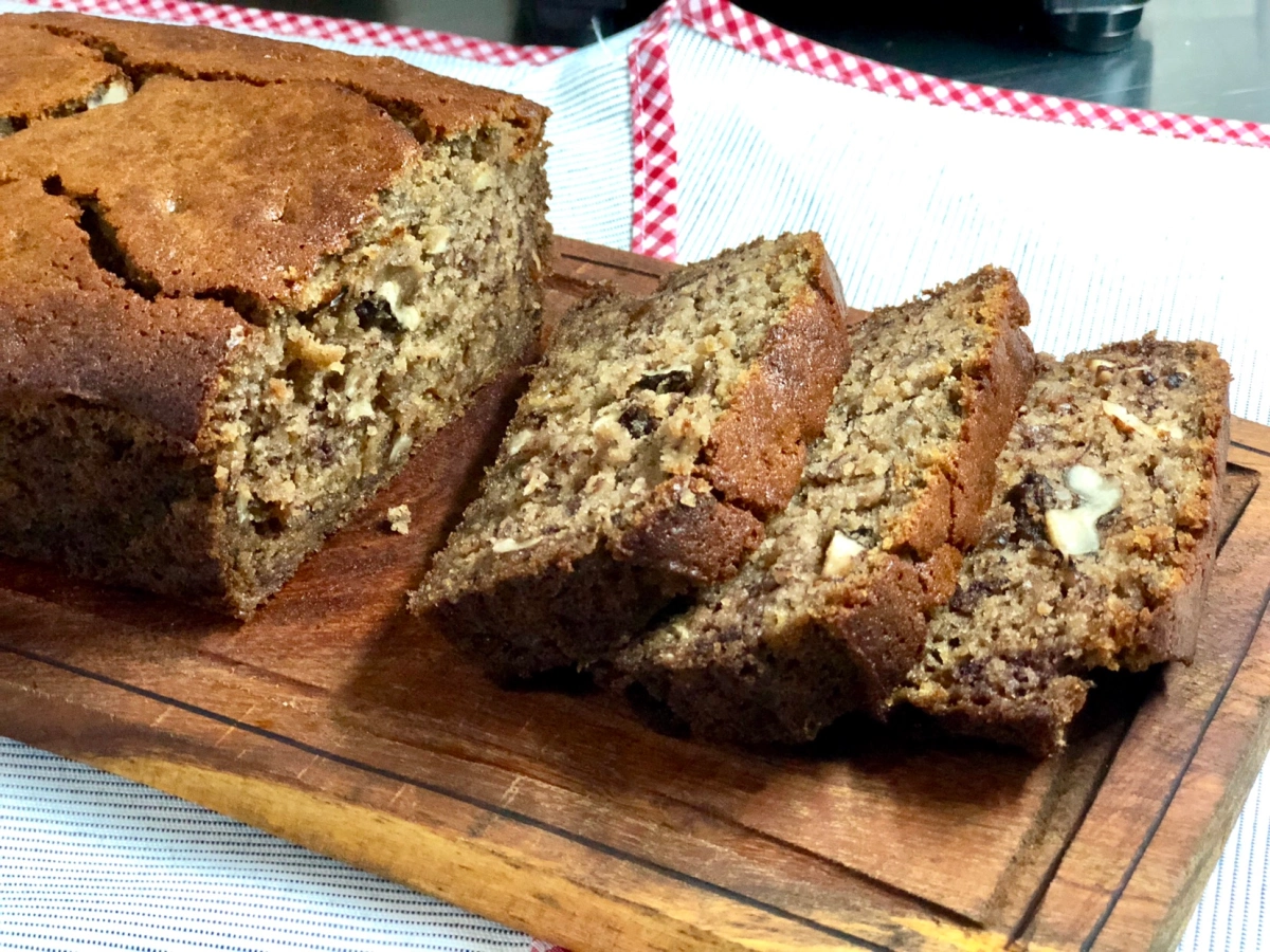 El budín de banana es una excelente opción para disfrutar como postre o en la merienda. El budín de banana es una excelente opción para disfrutar como postre o en la merienda.