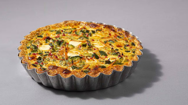 La mejor receta para hacer tarta de verduras y queso en casa