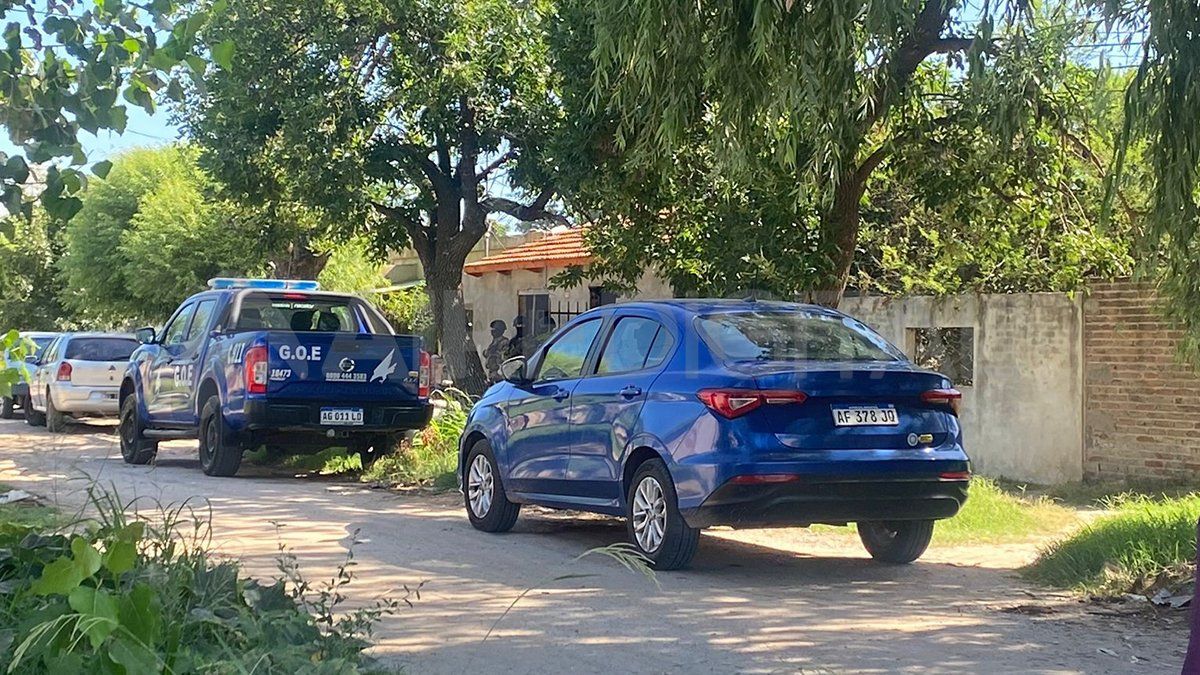 Uno de los allanamientos se ejecutó a primera hora del día.&nbsp;