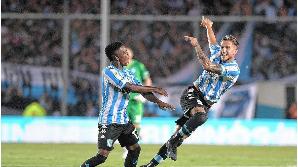 Gonzalo Piovi actualmente juega en Racing Club, donde lleva marcado varios goles de tiros libres. Gonzalo Piovi actualmente juega en Racing Club, donde lleva marcado varios goles de tiros libres.