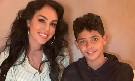 Georgina Rodríguez y Cristiano Jr Georgina Rodríguez y Cristiano Jr