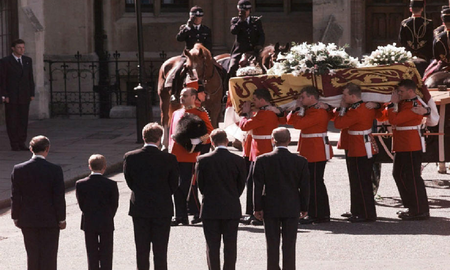 Efemérides del 6 de septiembre: velan los restos de Lady Di Efemérides del 6 de septiembre: velan los restos de Lady Di