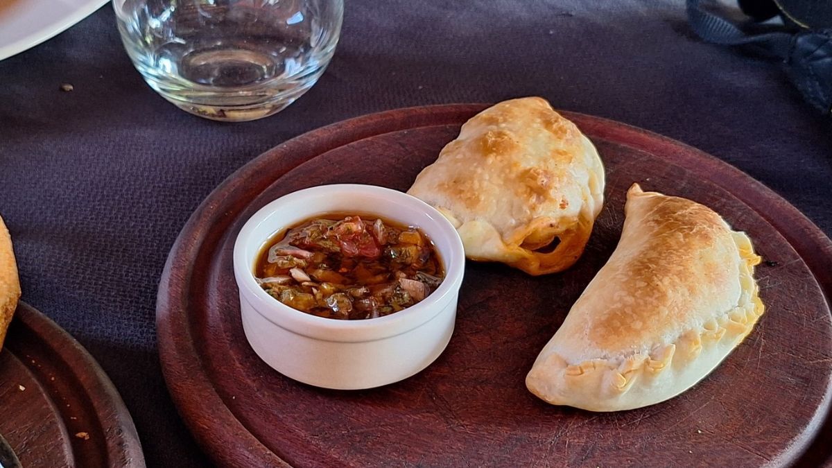 Alpa Corral, la villa de los sabores caseros y descanso entre sierras. Alpa Corral, la villa de los sabores caseros y descanso entre sierras.