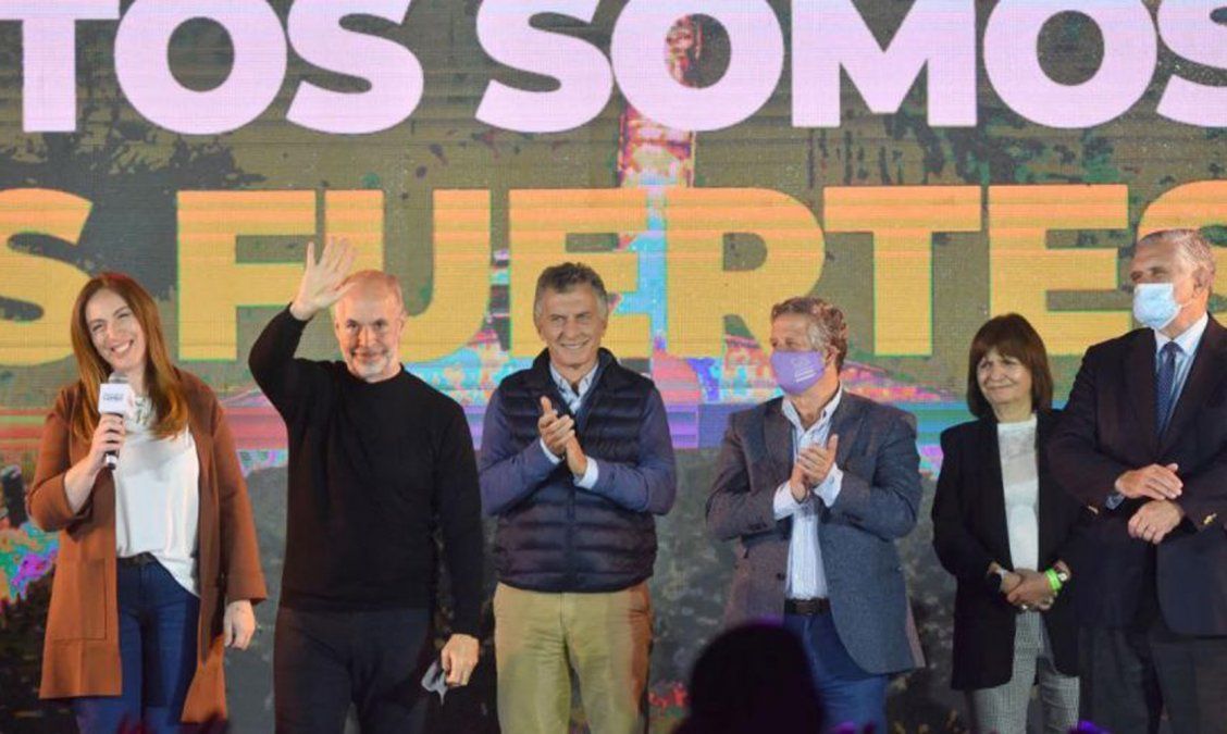 El frente opositor, ahora gana terreno en el Congreso nacional y logró reeditar las victorias en Buenos Aires, Caba, Córdoba, Santa Fe y Mendoza. Por su parte, el FdT no logró su objetivo de dar vuelta el resultado.