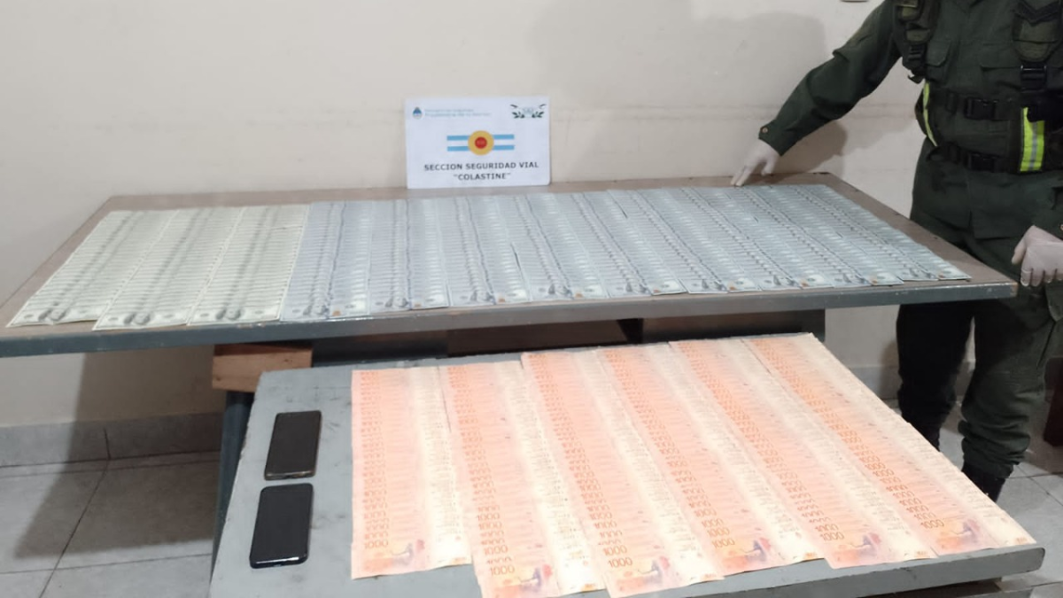 Colastiné: encontraron a un hombre con 35.000 dólares y 200.000 pesos sin justificar.