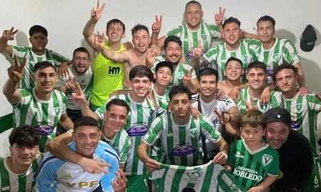 Irigoyense ganó 2-0 a Barrio Oeste y clasificó a semifinales. Foto: La Verde Irigoyense. Irigoyense ganó 2-0 a Barrio Oeste y clasificó a semifinales. Foto: La Verde Irigoyense.