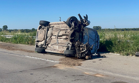Circunvalación Oeste: volcó un automóvil Circunvalación Oeste: volcó un automóvil