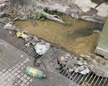 Vecinos de barrio El Pozo denunciaron serios problemas por desbordes cloacales que afectan a la Torre 4 y reclamaron una respuesta urgente de las autoridades. Vecinos de barrio El Pozo denunciaron serios problemas por desbordes cloacales que afectan a la Torre 4 y reclamaron una respuesta urgente de las autoridades.