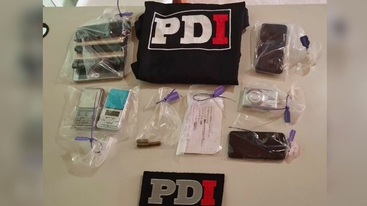 La causa por narcomenudeo involucra a un hombre de 61 años y a su hijo de 38
