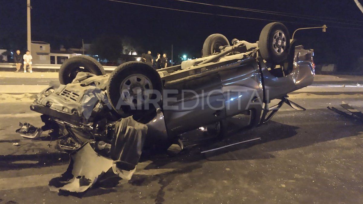 Impresionante choque y vuelco sobre la ruta provincial n° 1