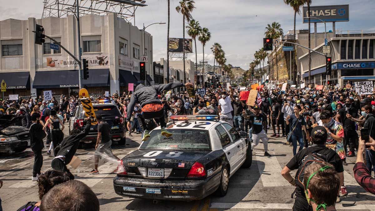 Las protestas en Estados Unidos por la muerte de George Floyd se extienden por varias ciudades como Brooklyn, Los Ángeles y Philadelphia.