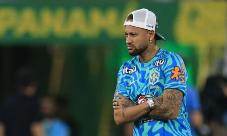 Neymar continuará con la recuperación en Nueva Jersey y quedó en duda para el debut mundialista ante Marruecos. Neymar continuará con la recuperación en Nueva Jersey y quedó en duda para el debut mundialista ante Marruecos.